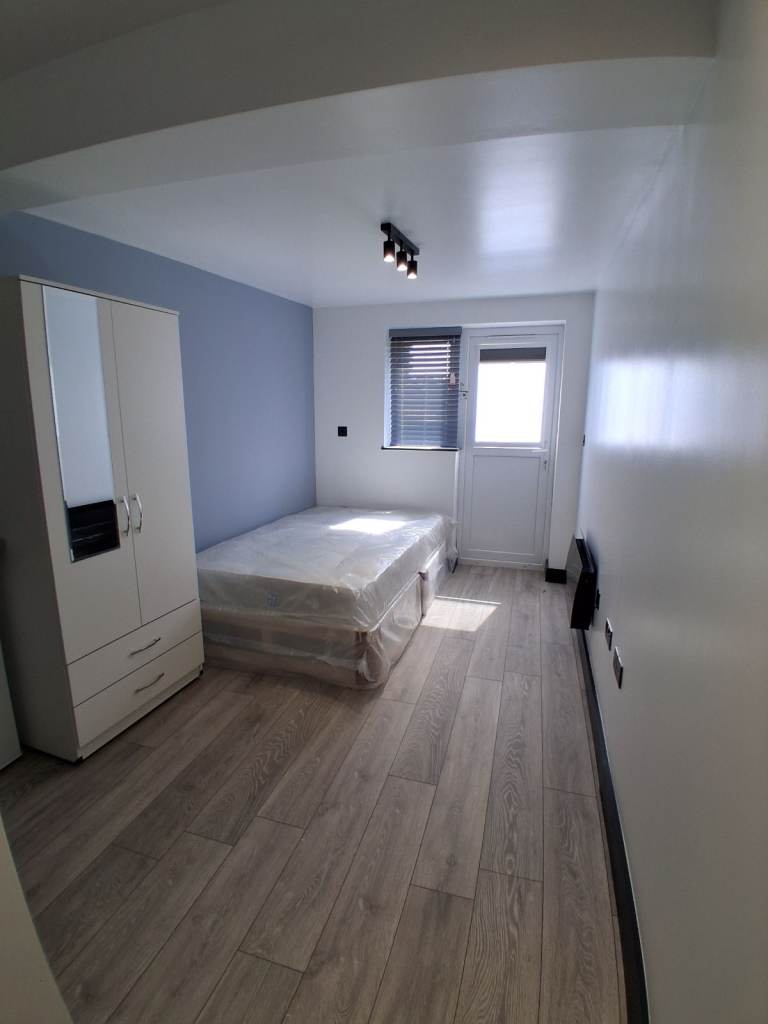 Brand new studio in Gravesend!