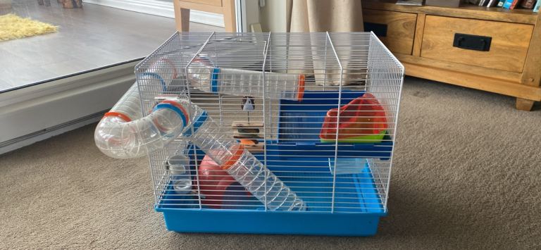 Ferplast ‘Laura’ 2 tier hamster rodent cage with tubes inc accessories 