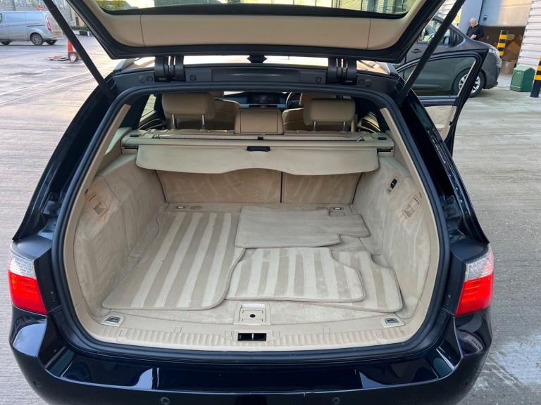 2007 BMW 5 Series 550i M Sport 5dr Step Auto ULEZ ESTATE Petrol Automatic