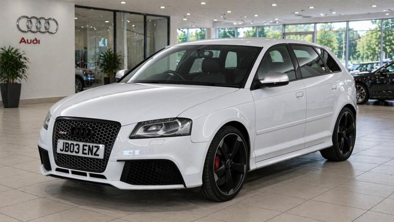 2012 Audi RS3 2.5T FSI RS3 Quattro 5dr S Tronic HATCHBACK Petrol Automatic