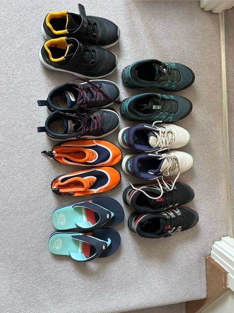 FREE - boys shoes size 2.5-3.5