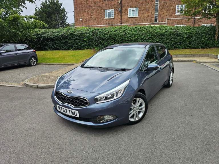 Kia, CEED, Hatchback, 2012, Manual, 1591 (cc), 5 doors