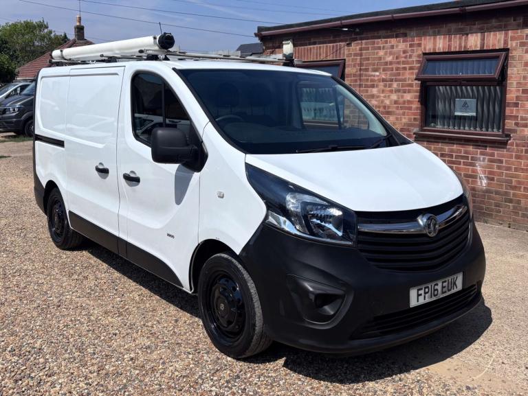2016 Vauxhall Vivaro 1.6 Vivaro 2900 Bi-T CDTi ecoFLEX S/S Panel Van Diesel Manual