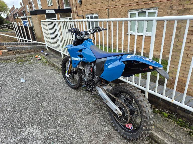 Yamaha, 2002, 400 (cc)