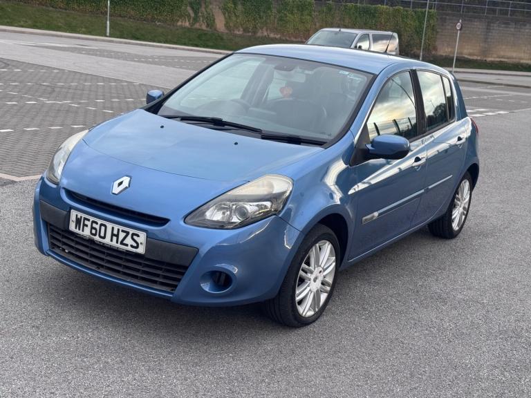 2011 Renault Clio 1.6 VVT Initiale TomTom 5dr Auto HATCHBACK Petrol Automatic