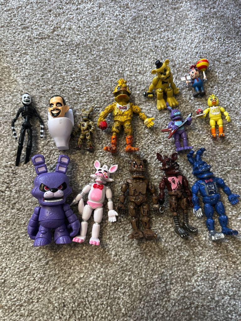 FNAF Figures 