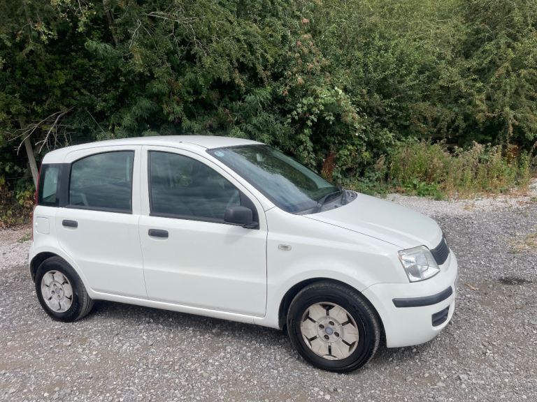 FIAT PANDA 1.1 ACTIVE ECO 59 REG 5 DOOR WHITE MOT NOVEMBER 29TH TAX £35 YEAR LOW INSURANCE 50+MPG