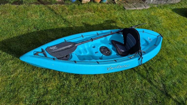 Single Kayak - Adventure Kayak Australia - Venturer - Paddle Included