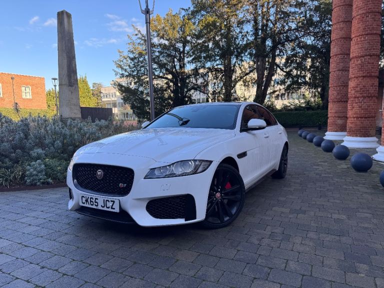 Jaguar, XF-S, V6 - 2015, 2993 (cc), 4 doors