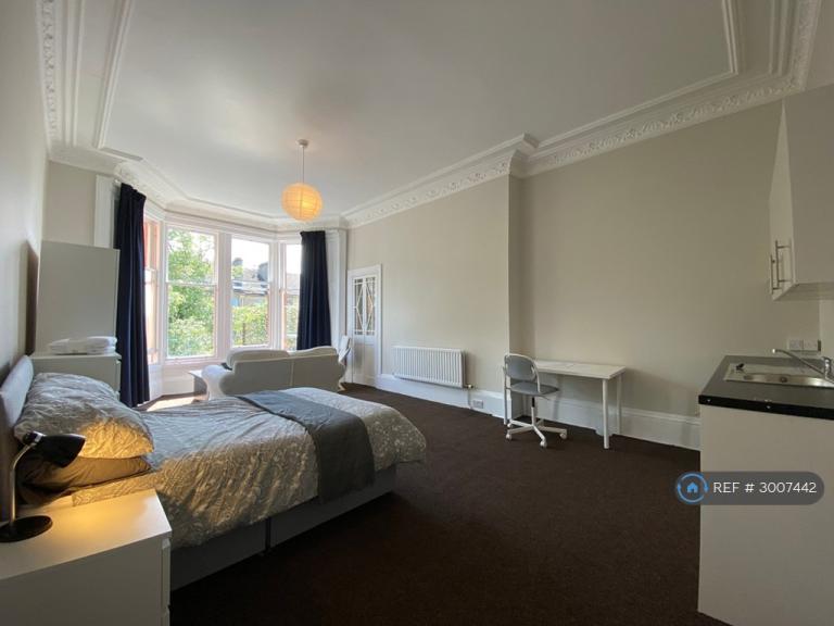 5 bedroom flat in Wilton Street Hmo, Glasgow, G20 (5 bed) (#3007442)