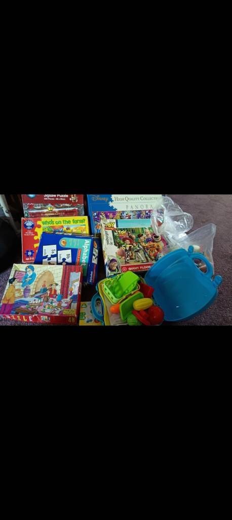 Bundle of puzzles and supermarket puzzle