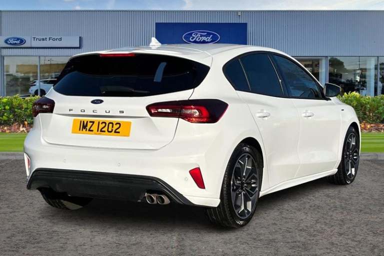 2025 Ford Focus 1.0T EcoBoost MHEV ST-Line X 5dr [AUTO] **TrustFord Demo** HEATED SEATS &amp; S H...