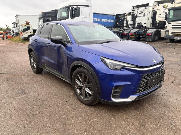 2024 LEXUS LBX PREMIUM + 1.5 HYBRID ELECTRIC AUTO DAMAGED SALVAGE 