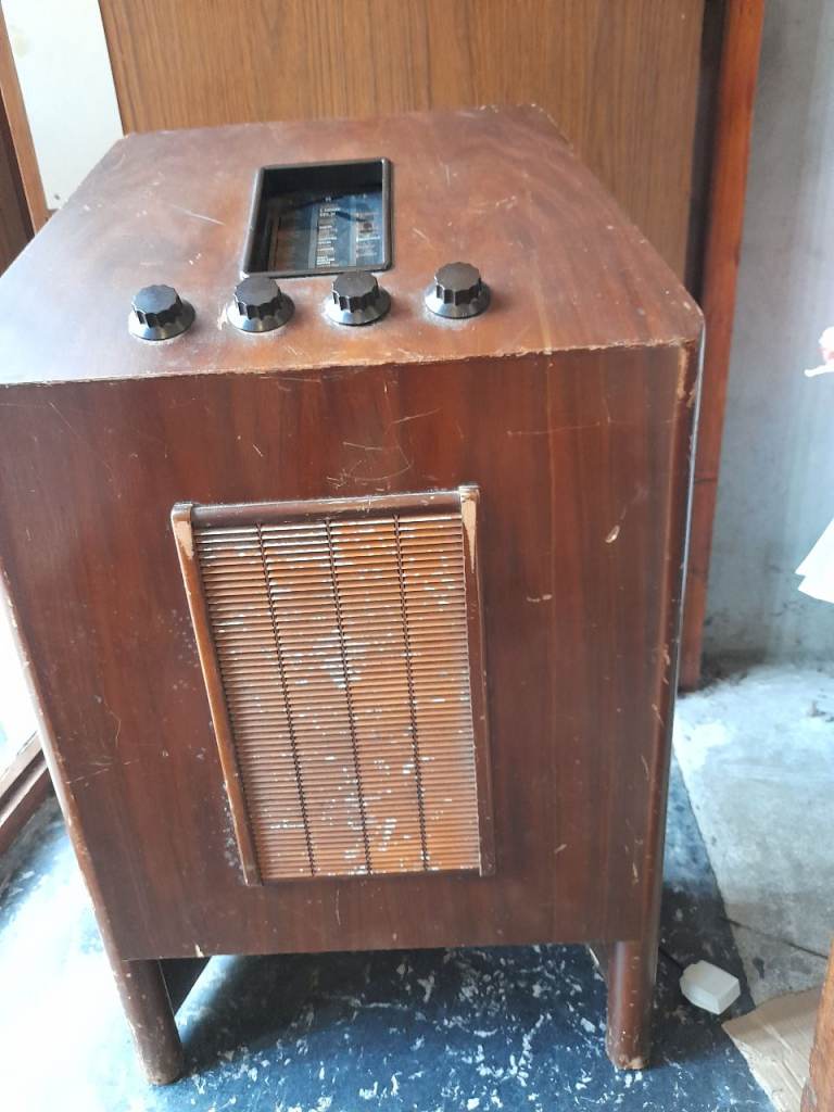 Console Radio