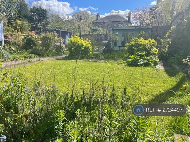 1 bedroom flat in The Causeway, Edinburgh, EH15 (1 bed) (#2724497)