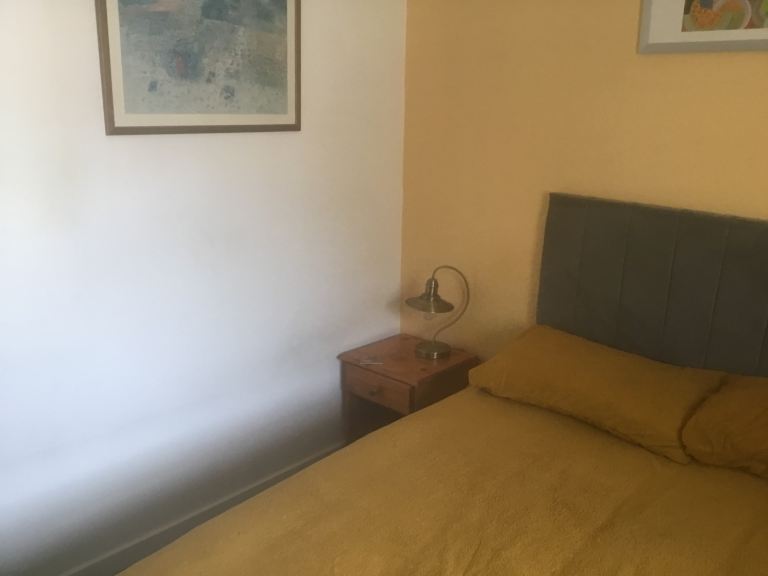 Large double room for rent 