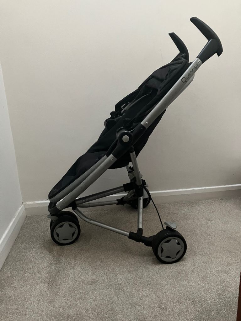 Quinny Zapp foldable push chair stroller