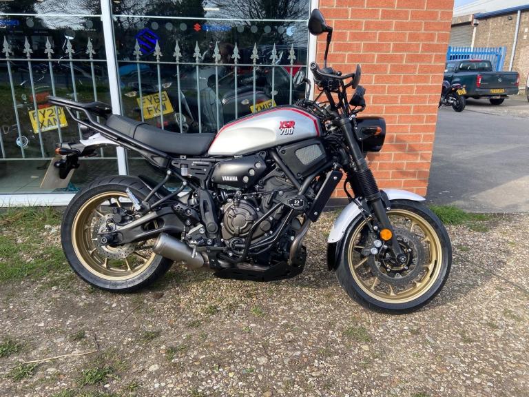 YAMAHA XSR 700 XTRIBUTE, ONE OWNER, MANY EXTRAS, IMMACULATE!