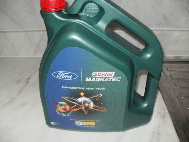 CASTROL MAGNATEC 5W-20