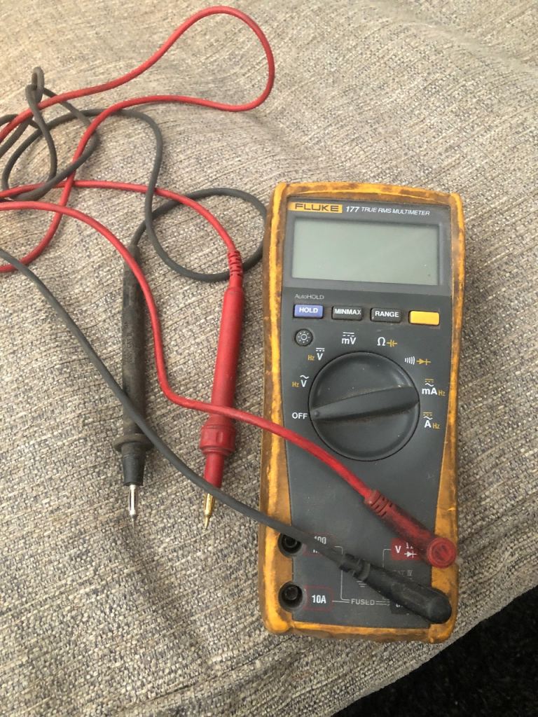 Fluke 177 True RMS multimeter 