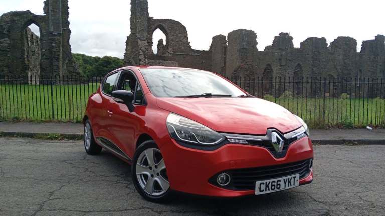 2016 Renault Clio 1.5 dCi 90 Dynamique Nav 5dr *1 OWNER-12 MTH MOT-£20 TAX HATCHBACK Diesel Manual