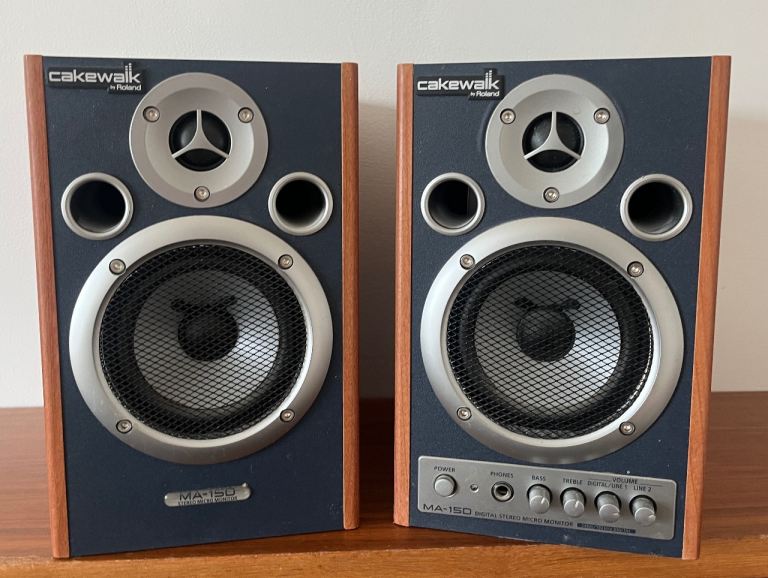 Cakewalk Monitor Speakers by Roland