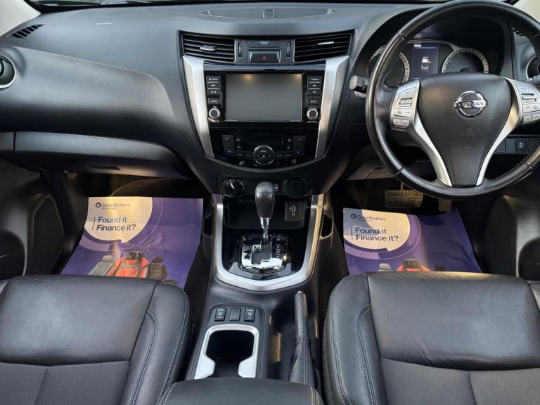 Nissan Navara 2.3 dCi N-Guard Auto 4WD Euro 6 4dr Diesel Automatic