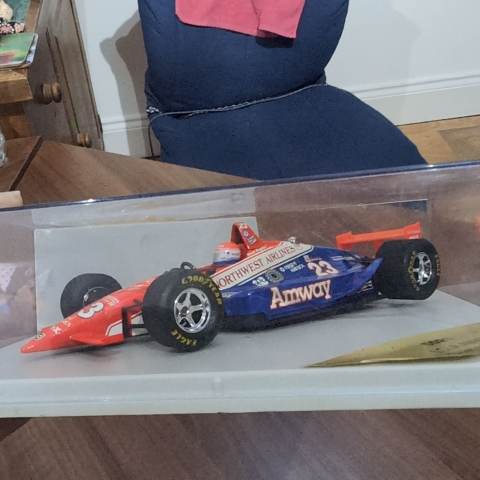Lola Amway Scott Brayton ミニカー 5021 24分の1 ONYX 5021 1:43 Scott Brayton Lola Amway #23 Indy Car in Display