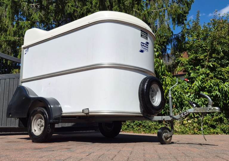 IFOR WILLIAMS BOX TRAILER CAR VAN TOW CAMPING BIKE STORAGE MARKET CAR BOOT BV64