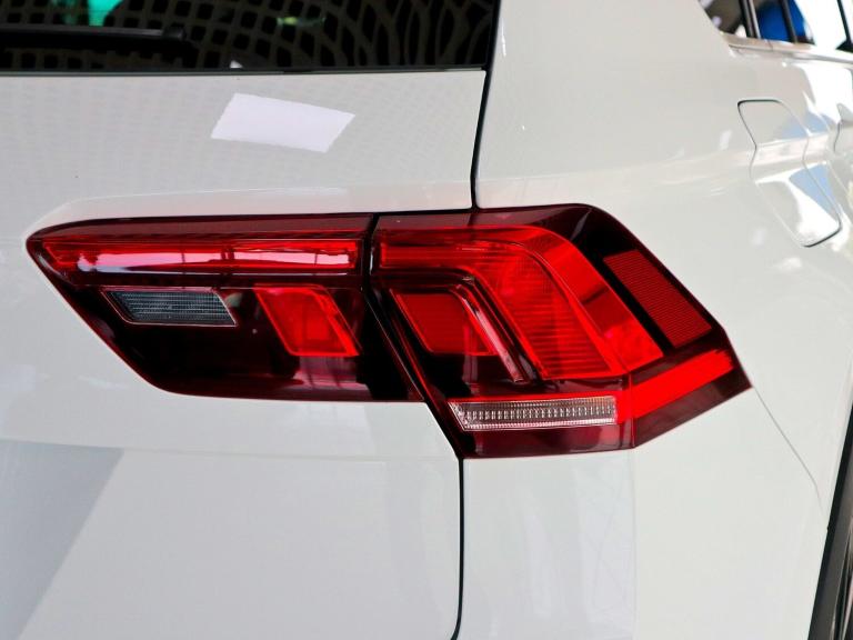 2021 Volkswagen Tiguan 1.5 TSI 150 R-Line 5dr DSG ESTATE PETROL Automatic