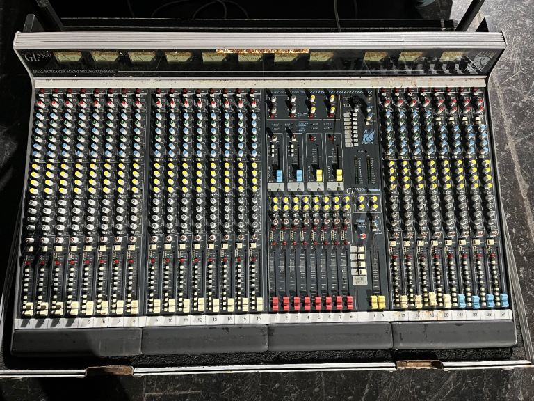 Allen & Heath GL3300 24 Channel Mixer (with power supply & flight case) - FAULTY/PARTS