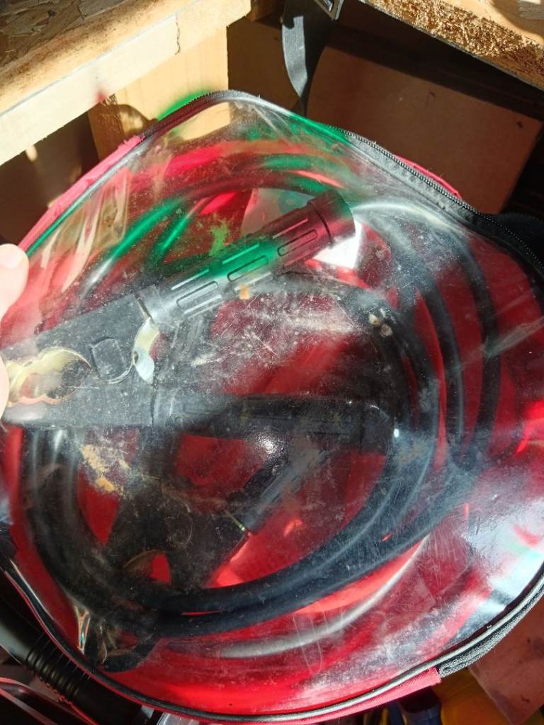 Heavy duty jump leads 