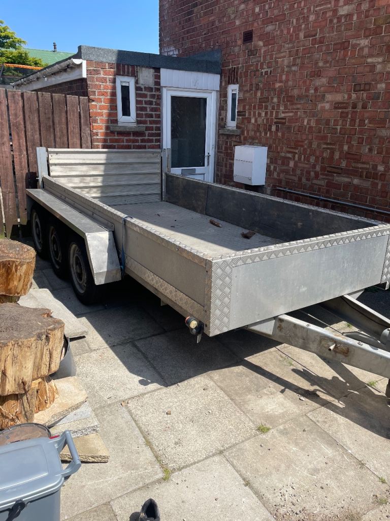 Trailer 12ft x 6ft 