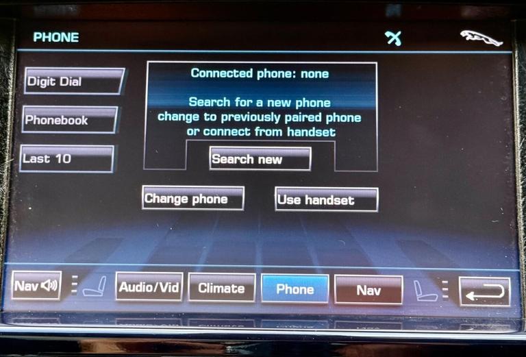 2010 Jaguar XJ 5.0 V8 Premium Luxury Auto Euro 5 4dr (LWB) SALOON Petrol Automatic