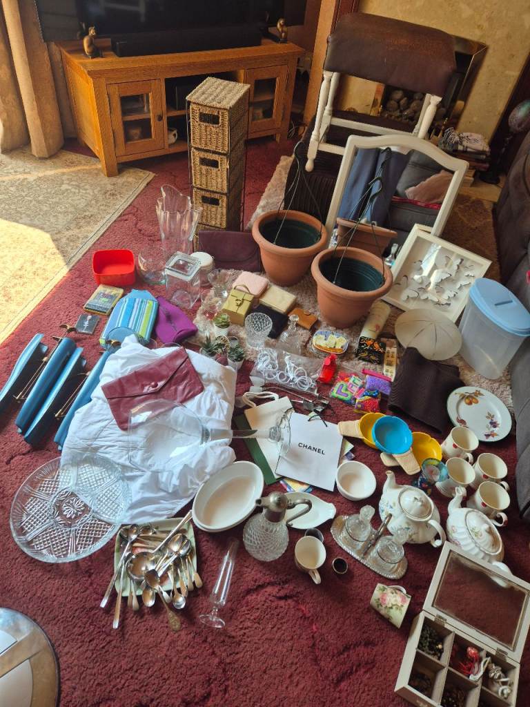 Job lot/Car boot/House Clearance Freebies. For Collection Only