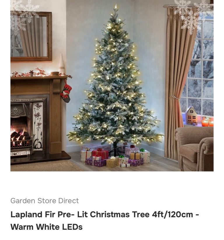BRAND NEW 6ft Pre lit Christmas tree 
