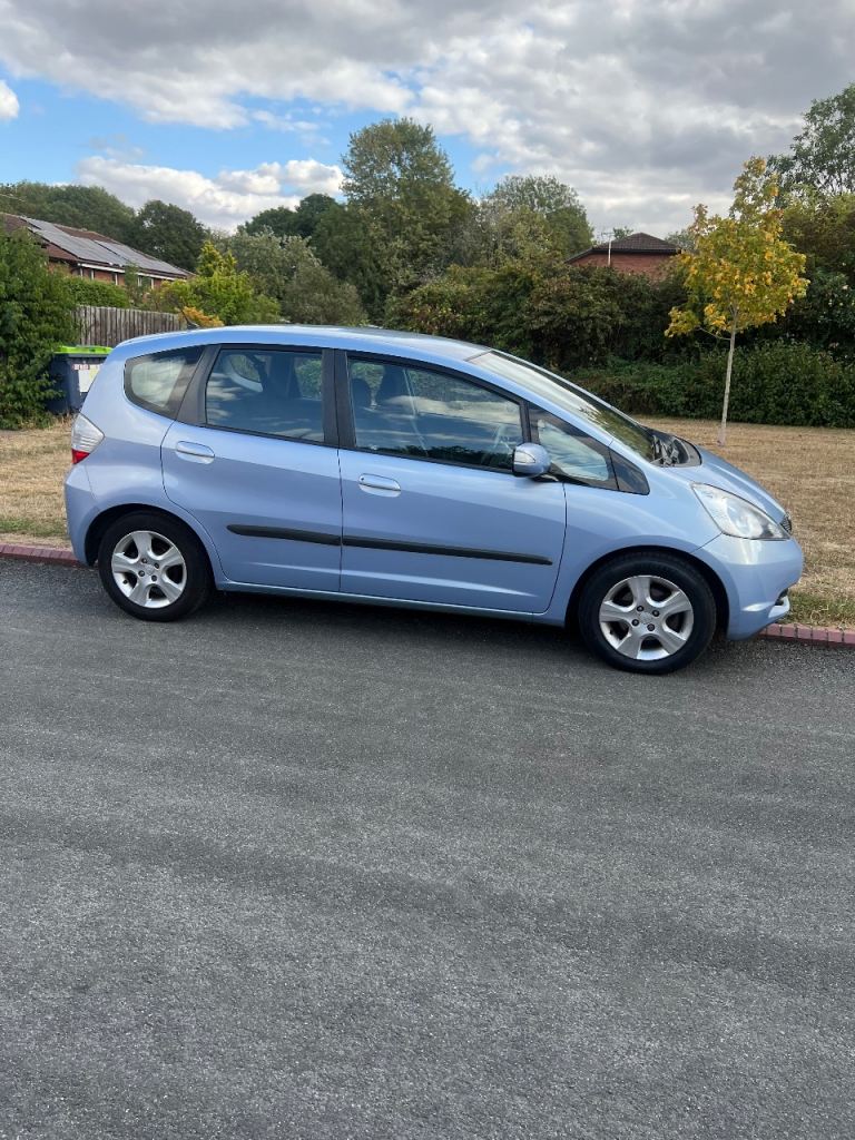 Honda, JAZZ semi automatic 