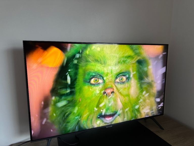 Samsung SMART TV 43" inches 