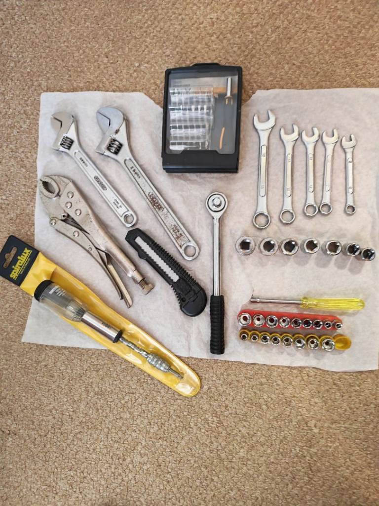  Mixed Tool - Spanners, Sockets, Screwdrivers etc