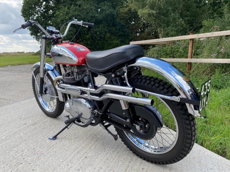 BSA SPITFIRE SCRAMBLER, 1960, STUNNING RESTORED CONDITION