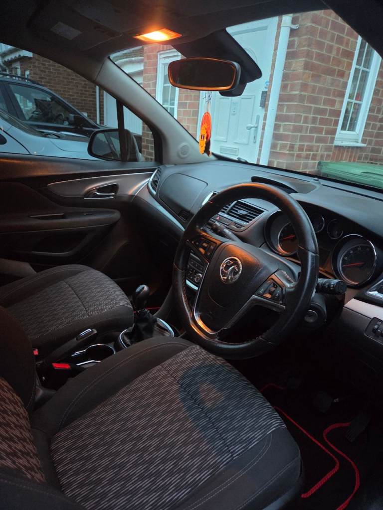 Vauxall Mokka Exclusive S/S Manual Petrol