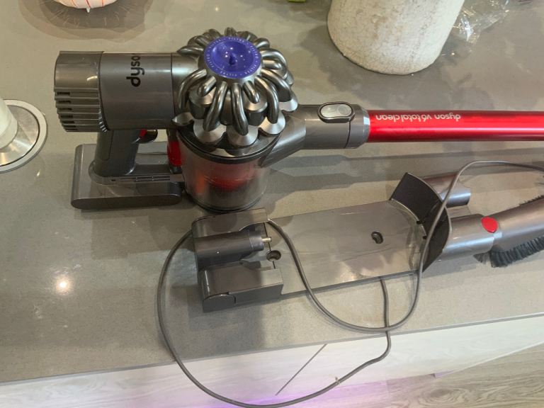 Dyson cordless v6 and v7 £68 each 
