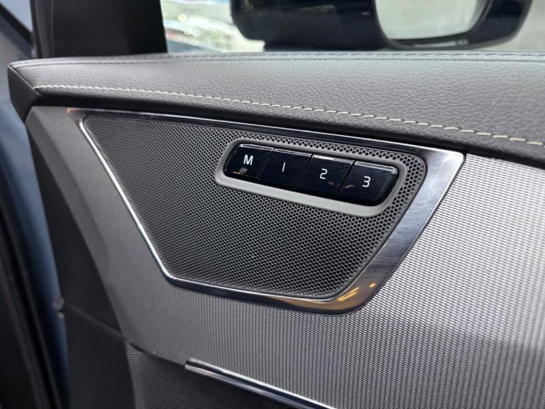 2021 Volvo XC90 2.0 B5 MHEV R-Design Auto 4WD Euro 6 (s/s) 5dr ESTATE Petrol/Electric Hybrid Auto...