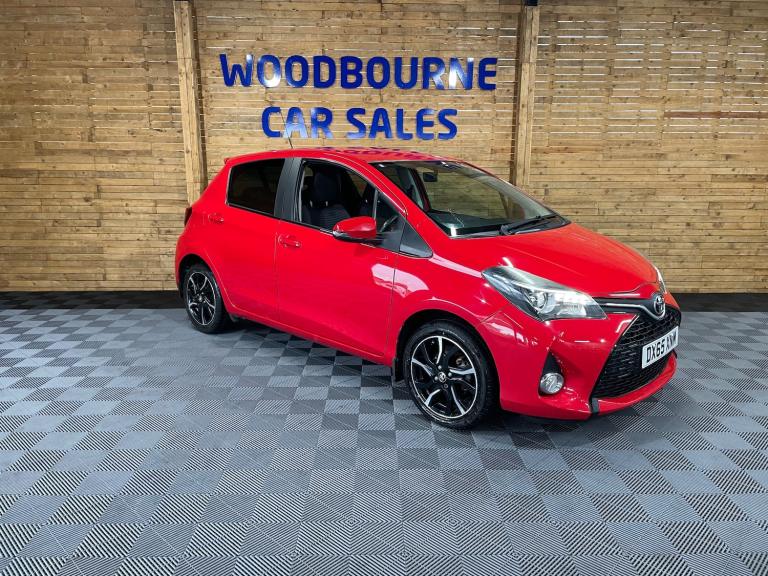 2015 Toyota Yaris 1.33 Dual VVT-i Sport Hatchback 5dr Petrol Manual Euro 5 Euro