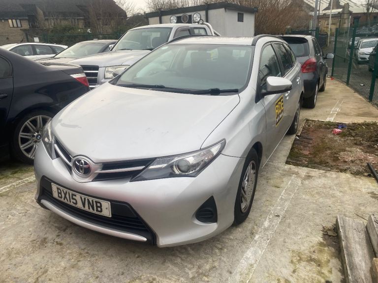 Toyota, AURIS, Estate, 2014, Manual, 1364 (cc), 5 doors