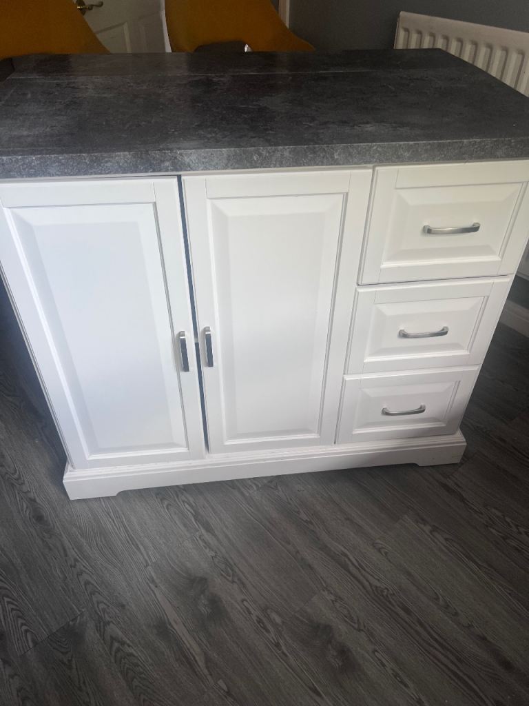 Island with Storage, Drawers & Stools – White & Dark Work