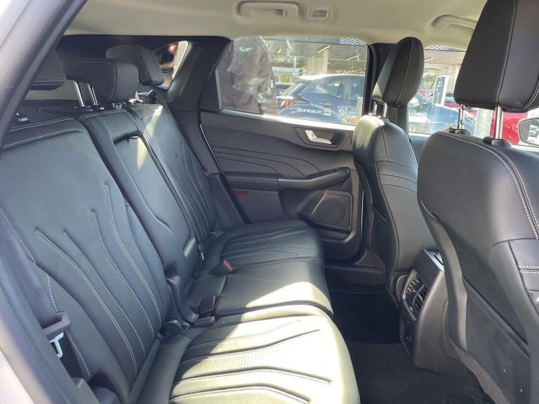 2023 Ford Kuga Kuga Vignale 5 door 1.5L EcoBoost 150PS FWD 6 Speed Manual HATCHBACK Petrol Manual