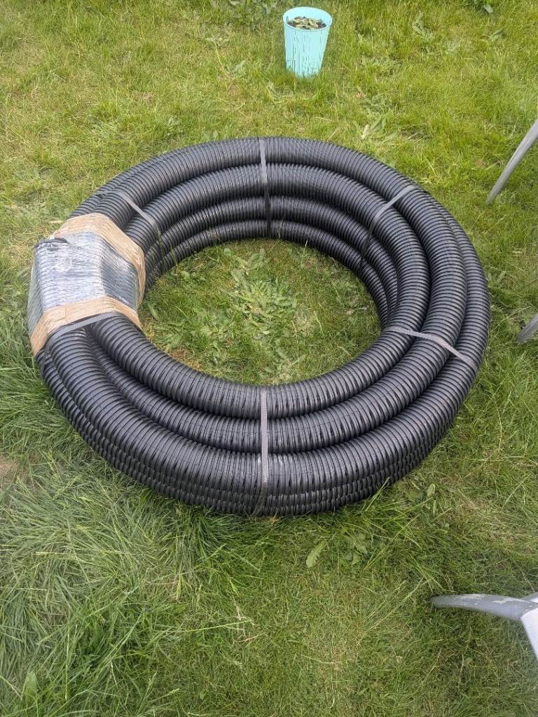 25 m New Black perforated Corrugated Drain Pipe Coil