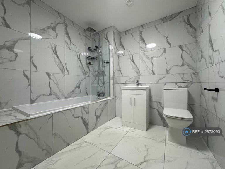 1 bedroom flat in Sankey Street, Liverpool, L1 (1 bed) (#2873093)