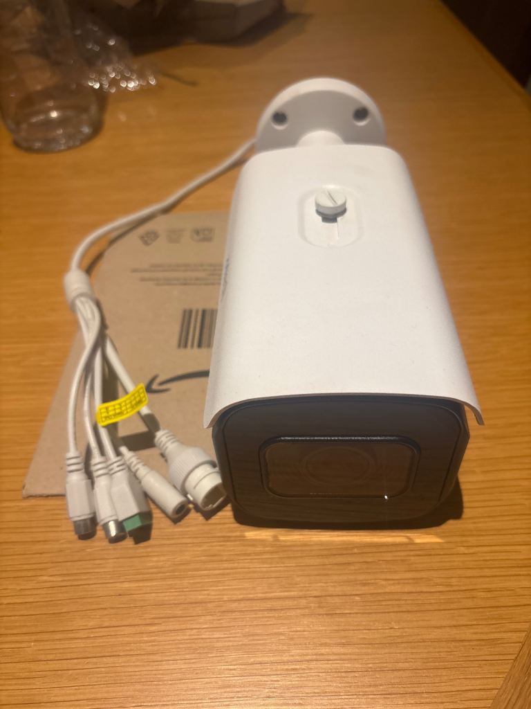 Working White Zxtech CCTV 4K Camera vgc 